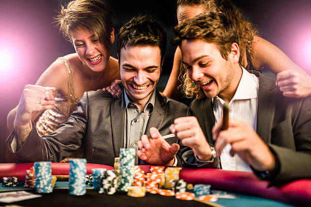 pola bebek app showing live football market odds and live casino blackjack table